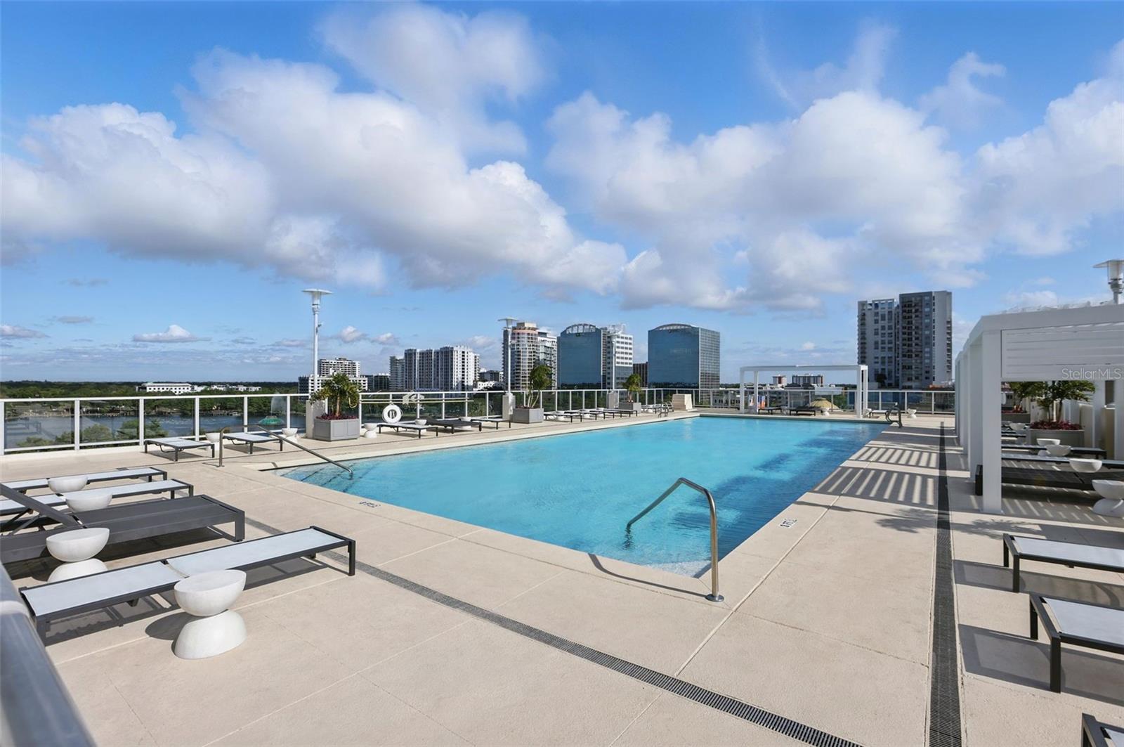 VUE/LK EOLA - Residential Lease