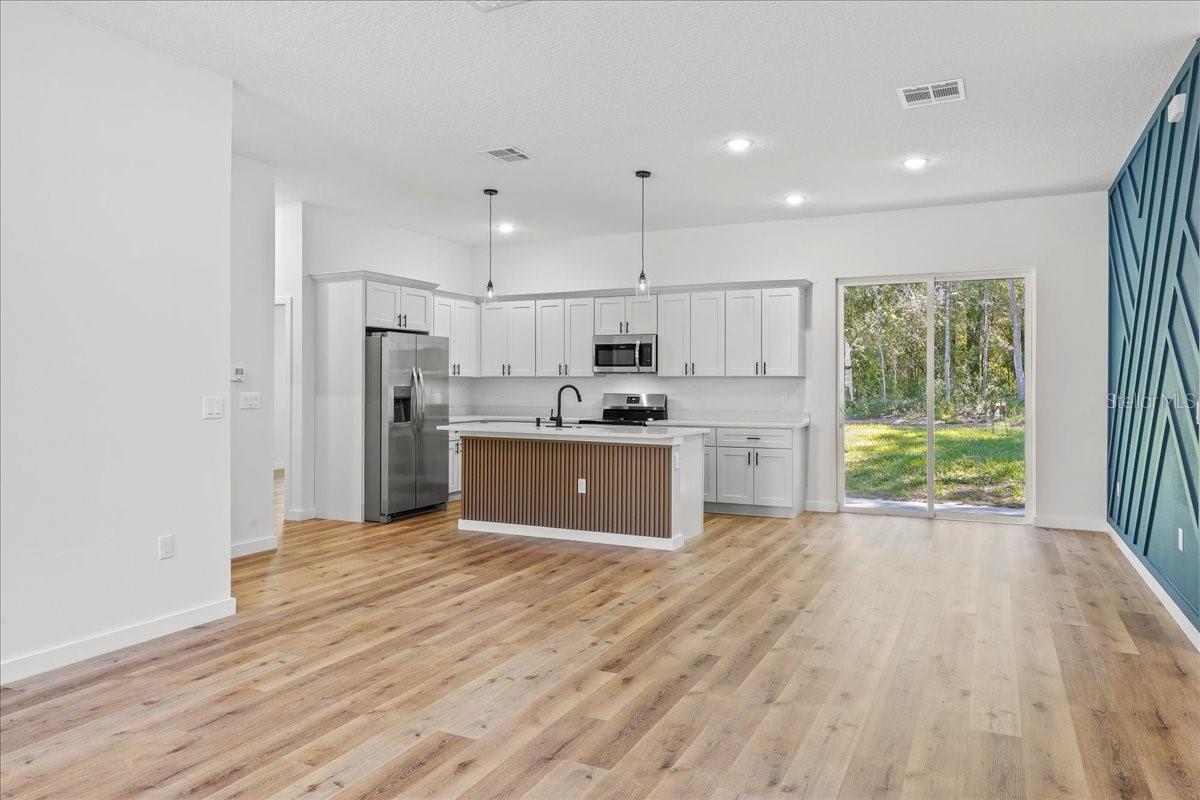 CITRUS SPGS UNIT 27 - Residential