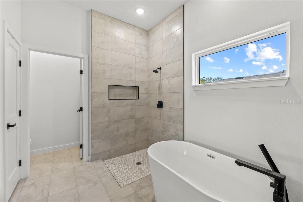 CITRUS SPGS UNIT 27 - Residential