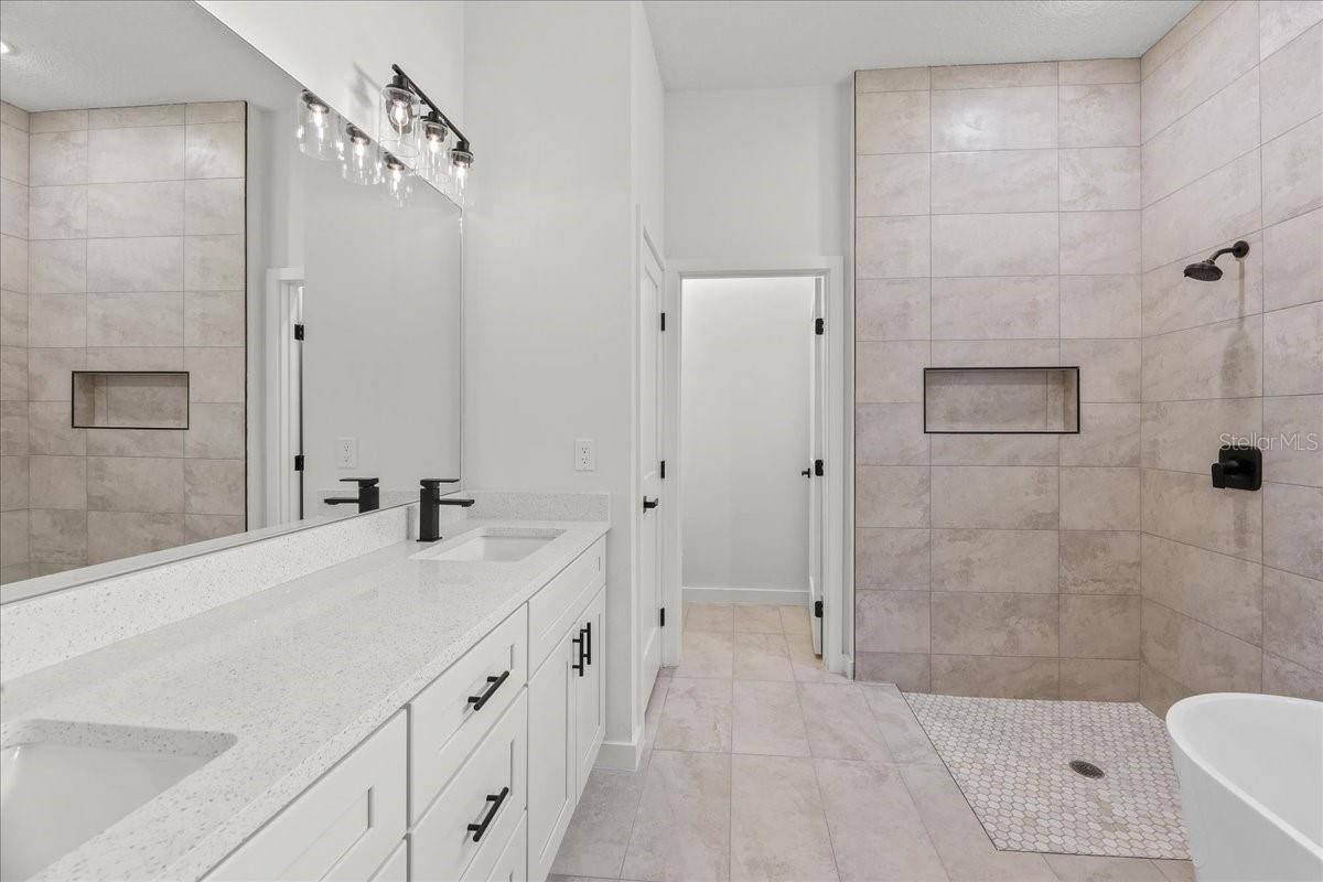 CITRUS SPGS UNIT 27 - Residential