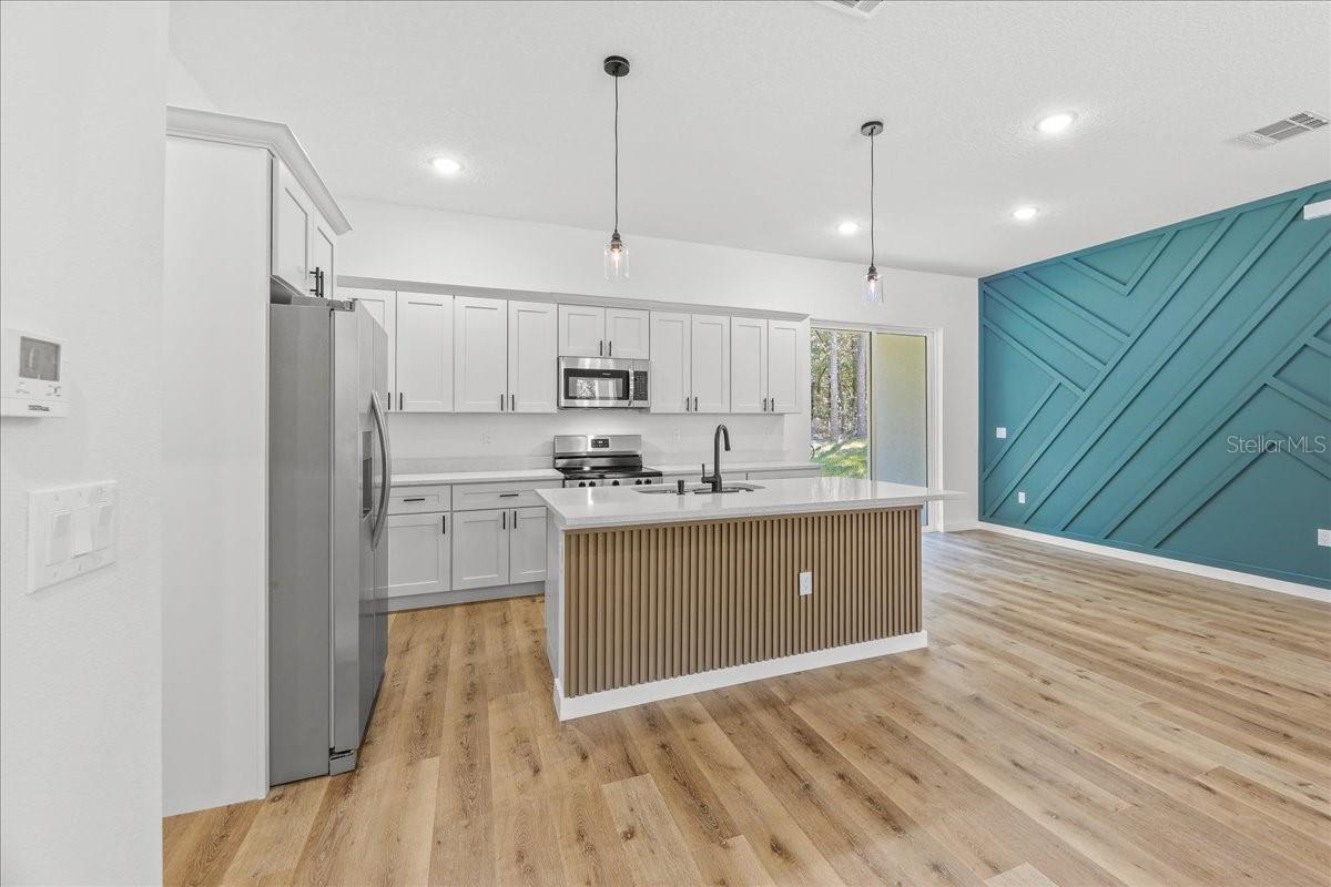 CITRUS SPGS UNIT 27 - Residential