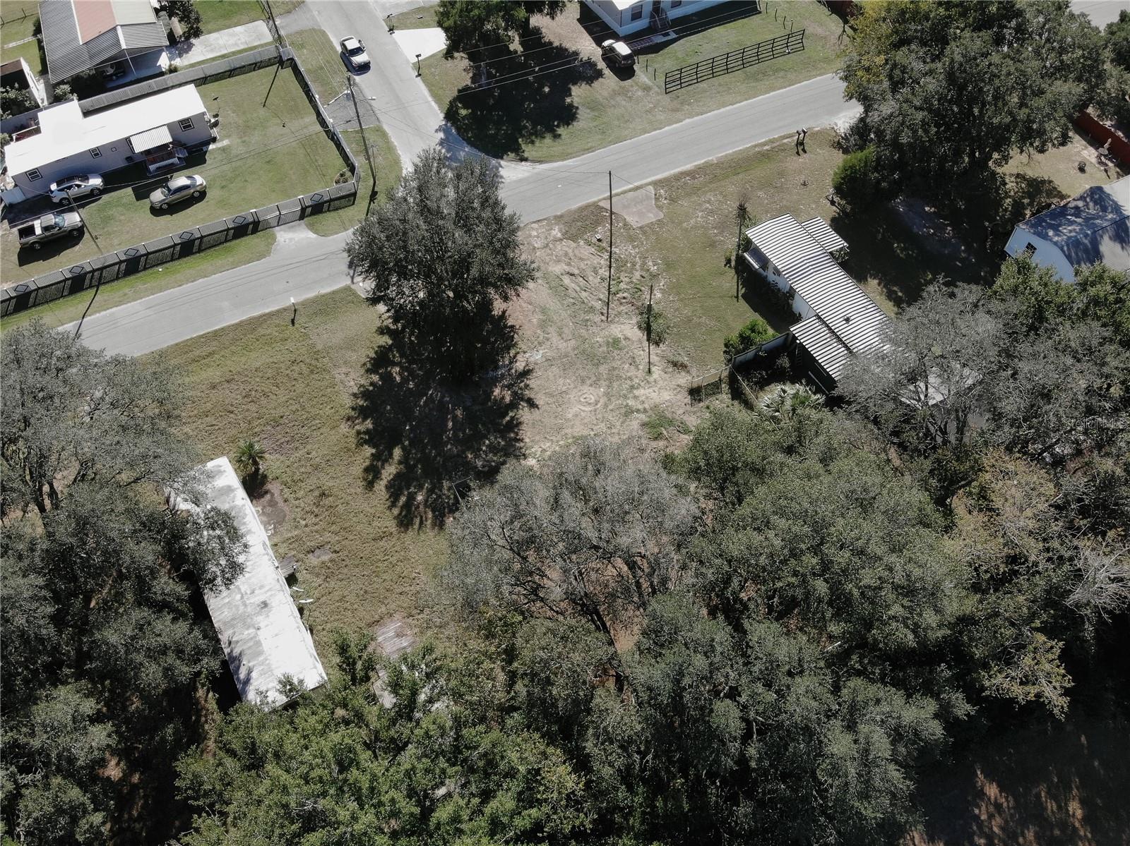 LITTLE LAKE WEIR - Land