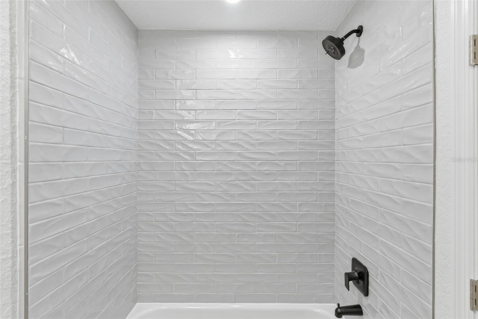 MADEIRA SHORES SUB - Residential Lease