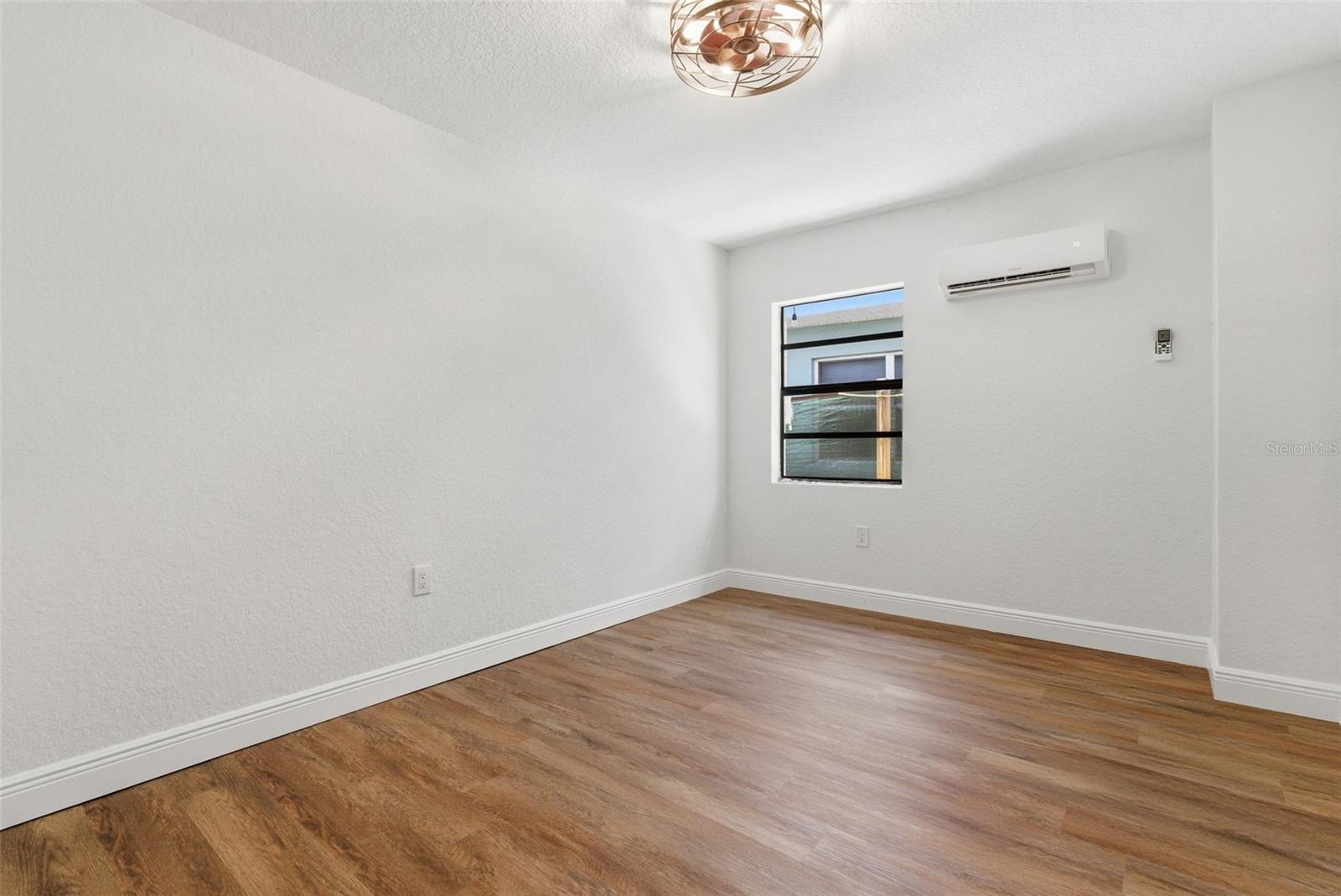 MADEIRA SHORES SUB - Residential Lease