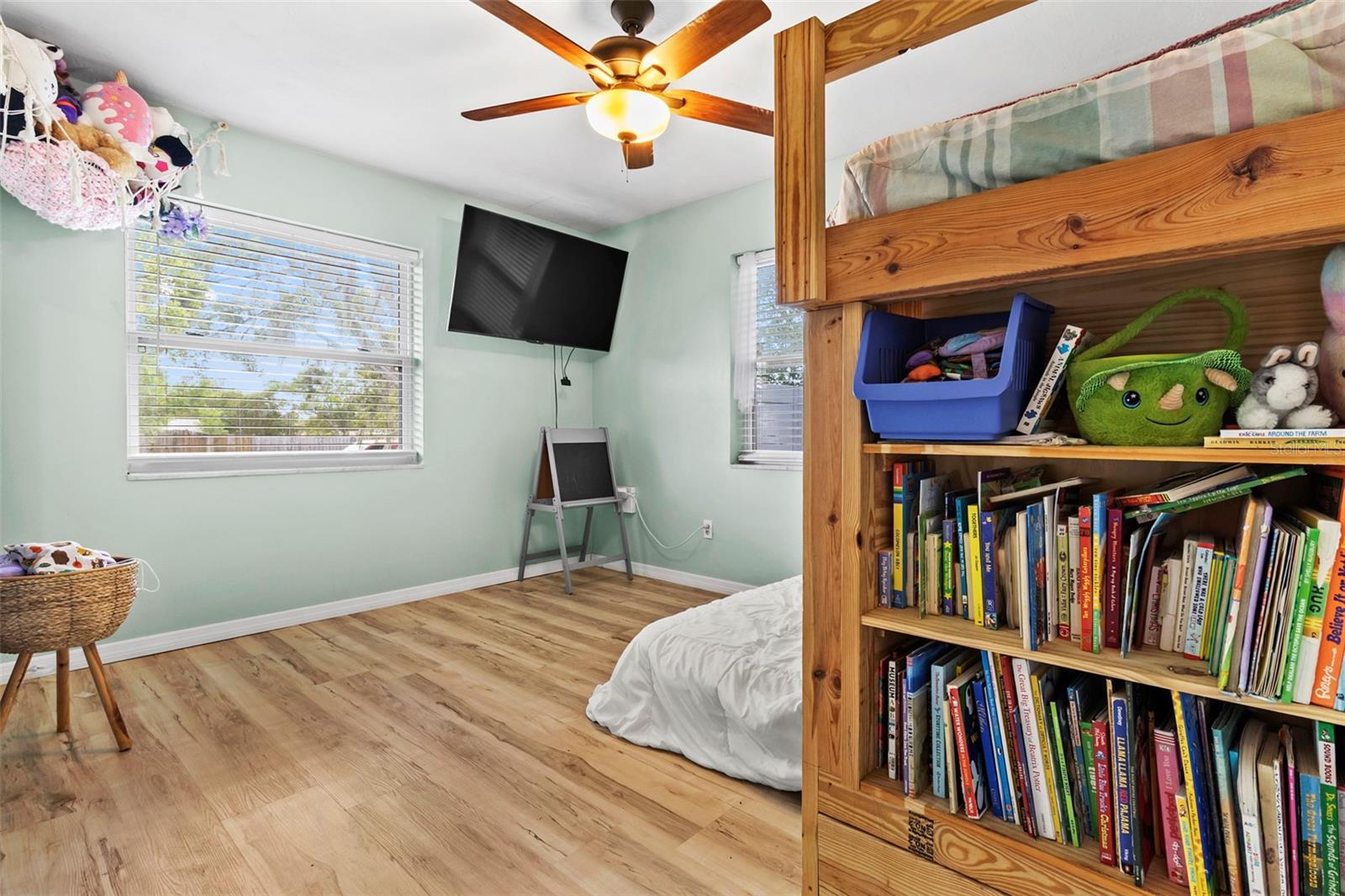 SPRING HILL - Residential