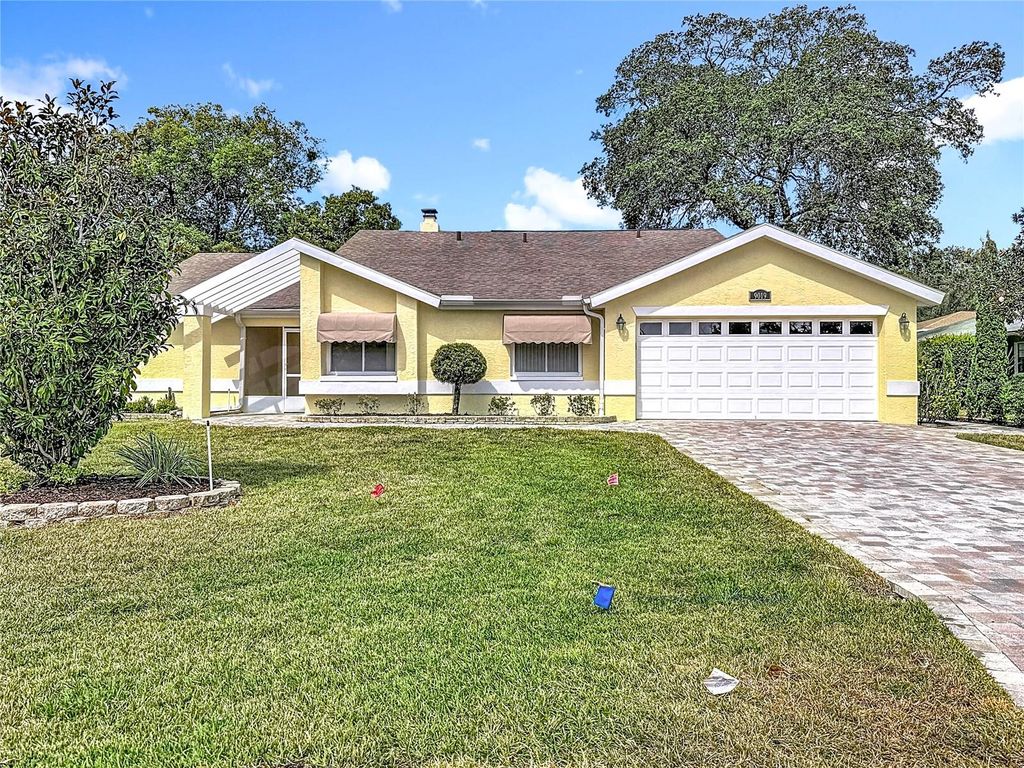 Photo of 9019 Bonnet Way, Weeki Wachee, FL 34613 (MLS # W7879792)