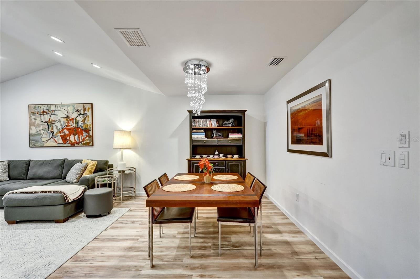 TALLYWOOD PH 1 & 2 - Residential