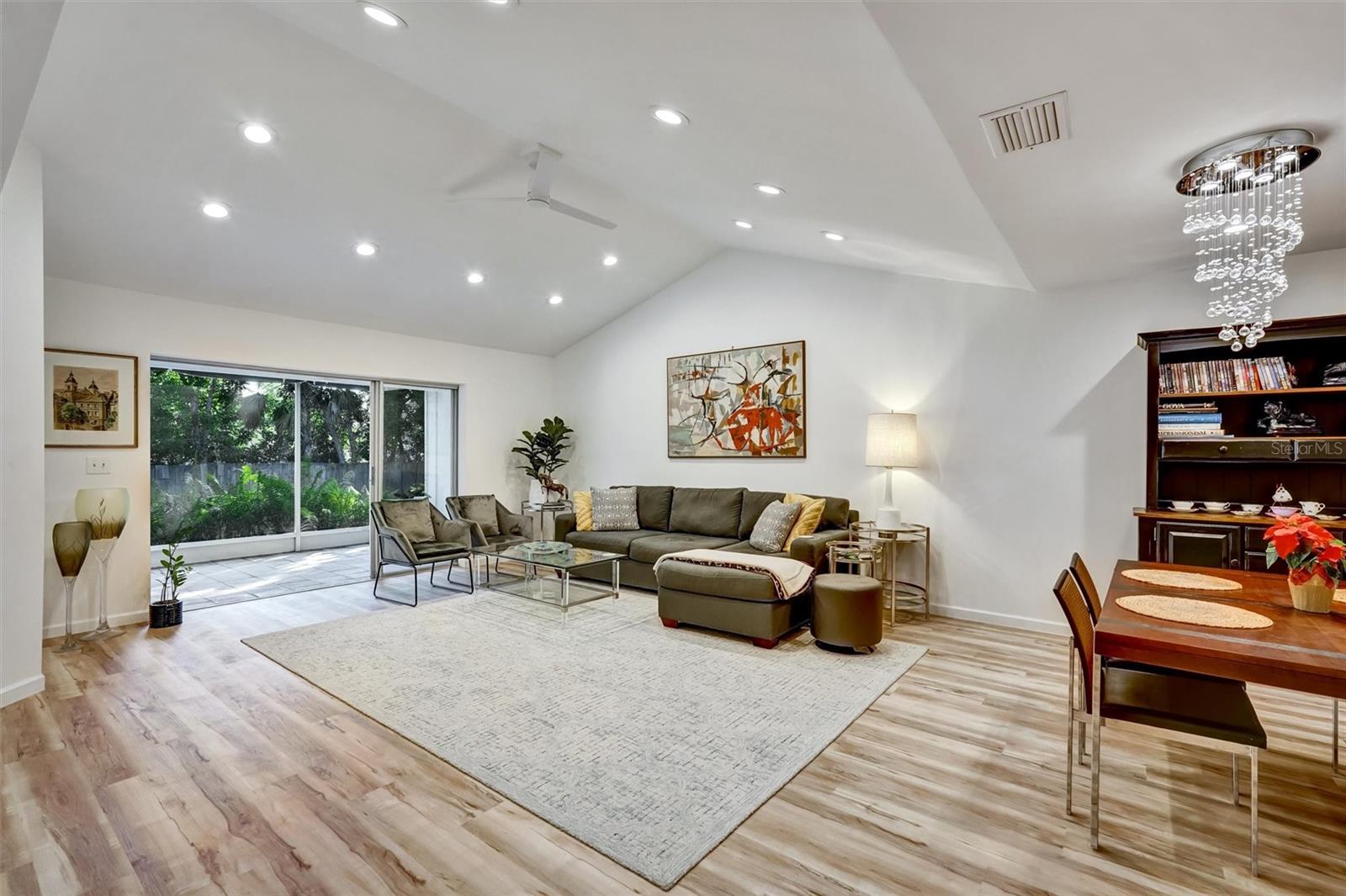 TALLYWOOD PH 1 & 2 - Residential