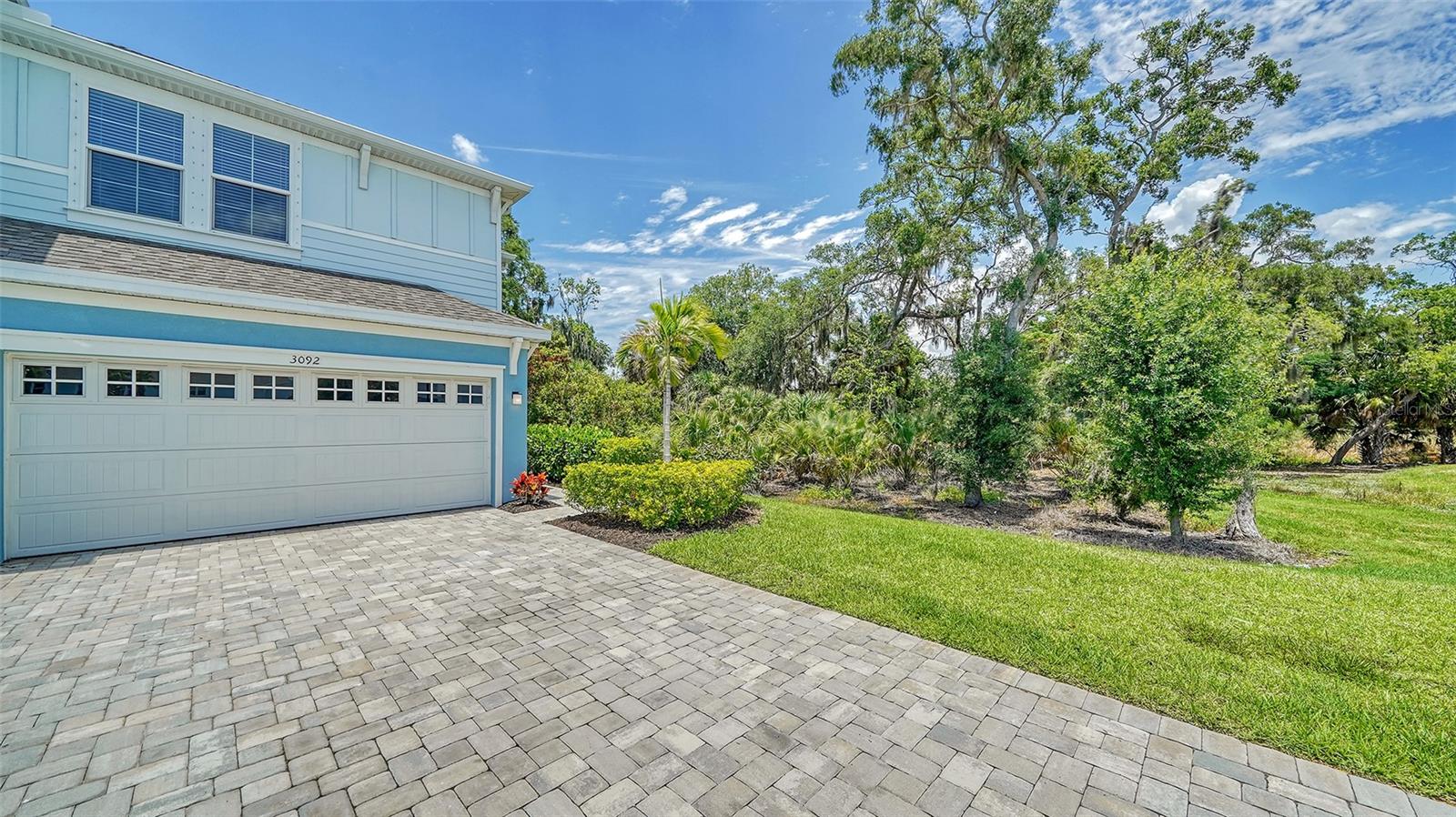 3092 VIA SIENNA CIRCLE
