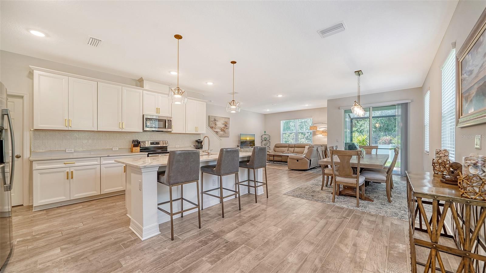 3092 VIA SIENNA CIRCLE