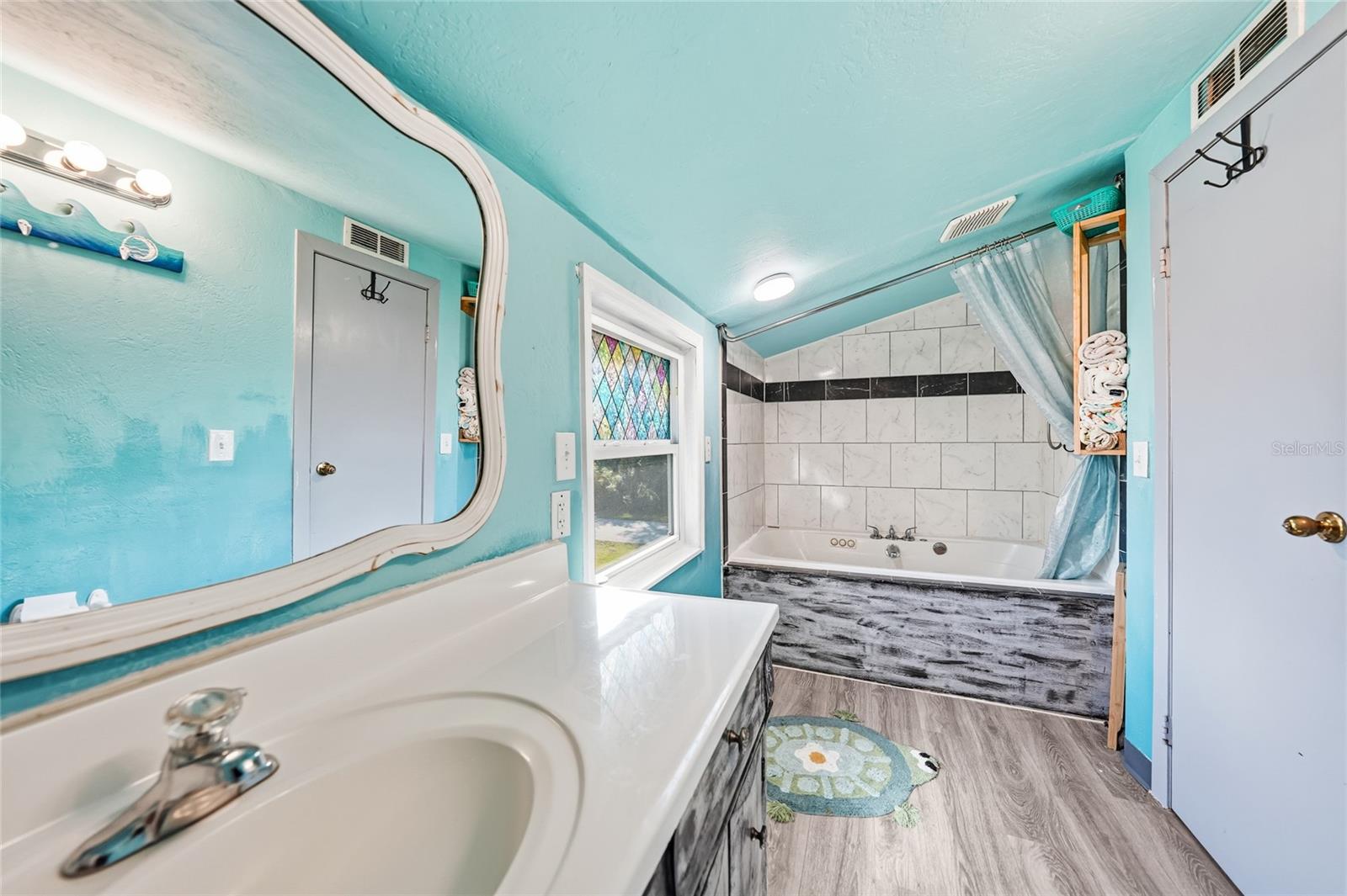 TROP G A - Residential