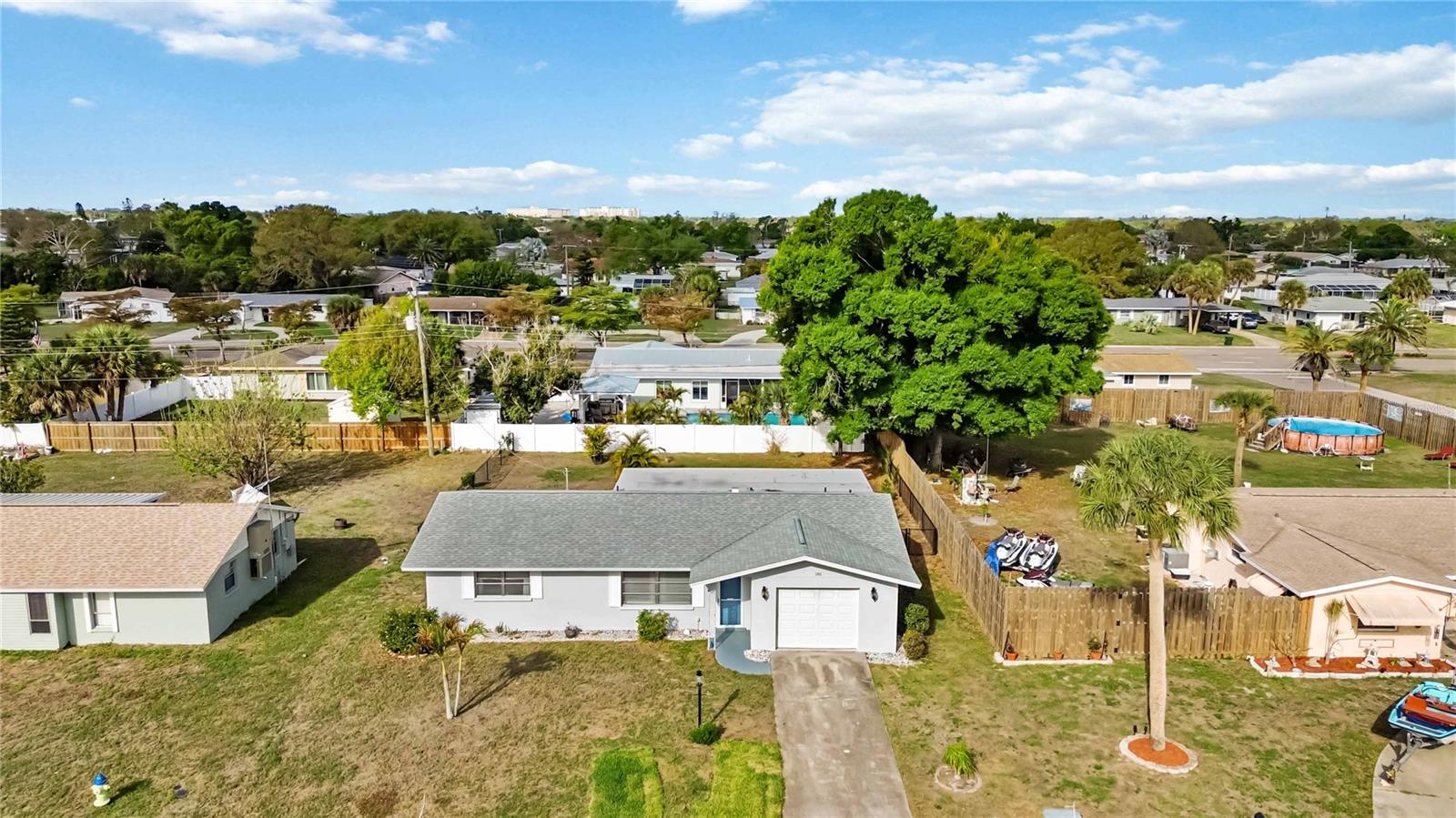 VENICE EAST SEC 1 - Residential