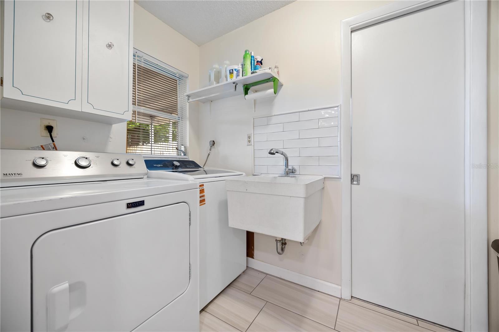 VENICE EAST SEC 1 - Residential