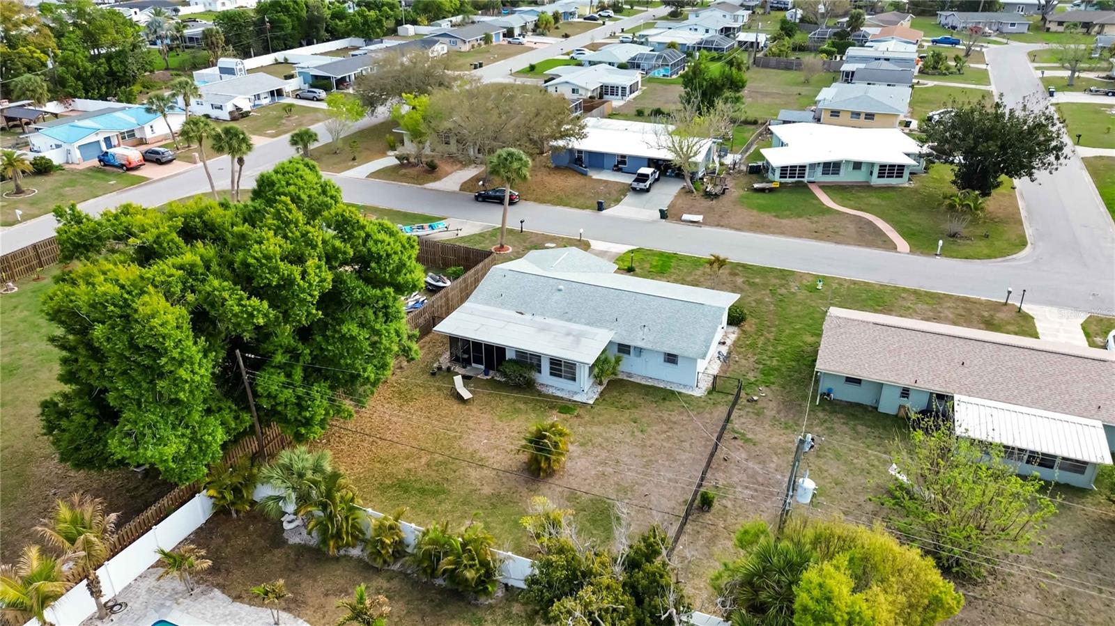 VENICE EAST SEC 1 - Residential