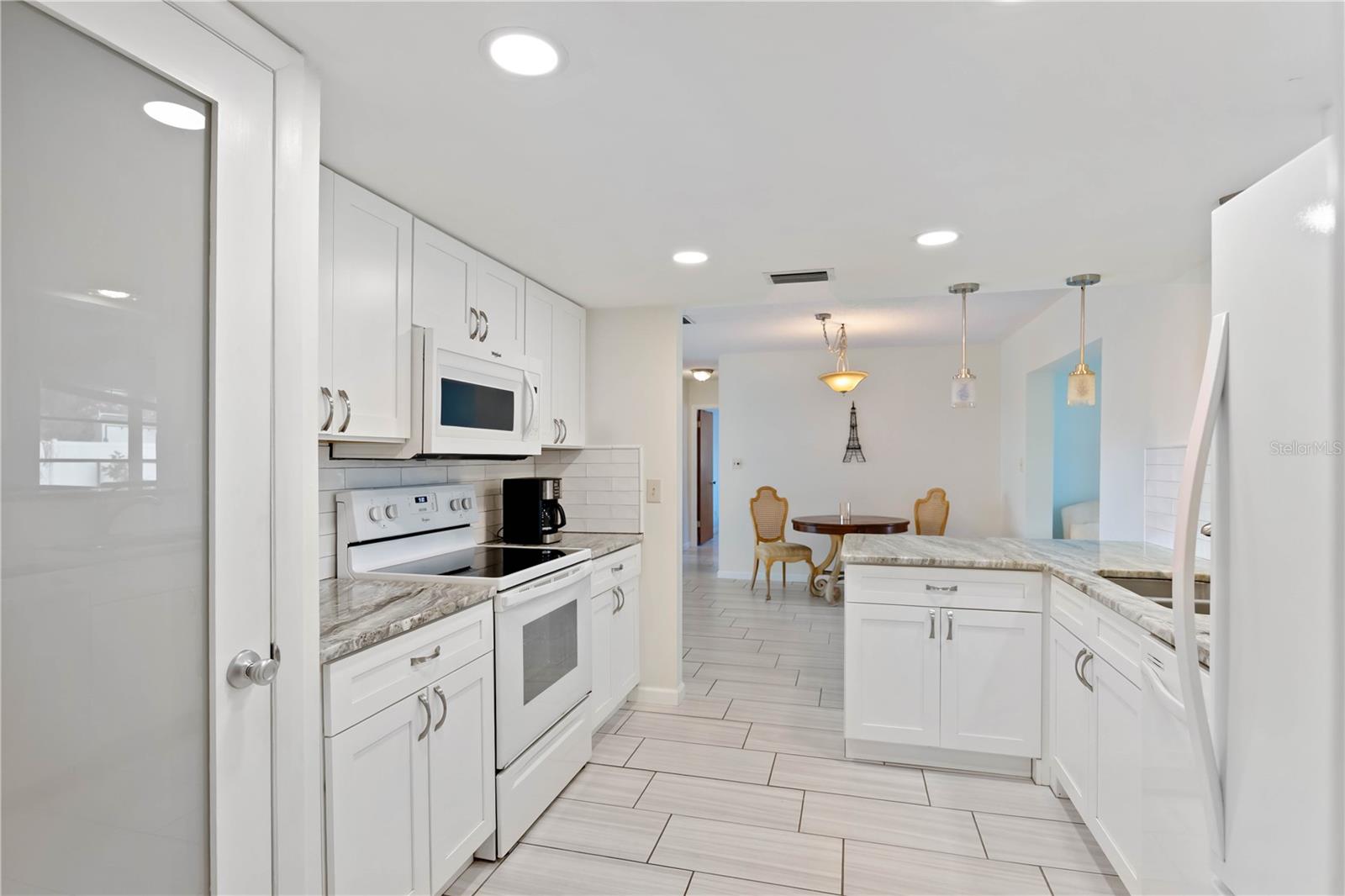 VENICE EAST SEC 1 - Residential