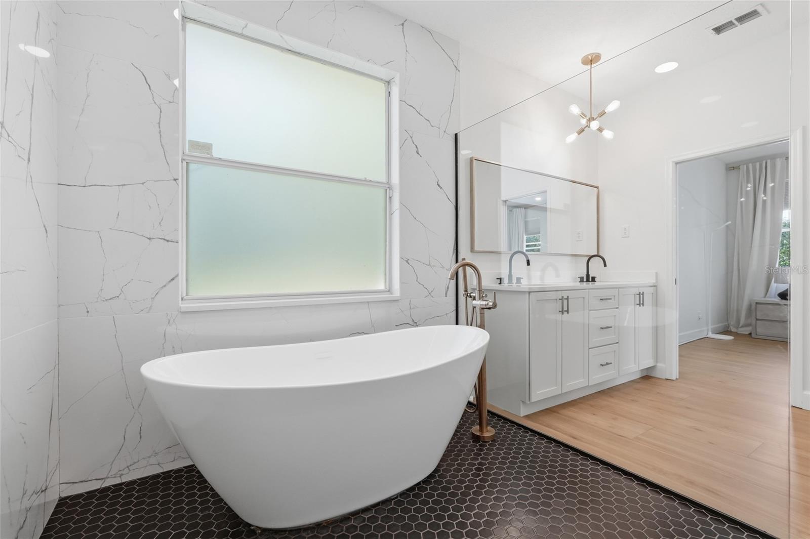 WESTFIELD LAKES - Residential