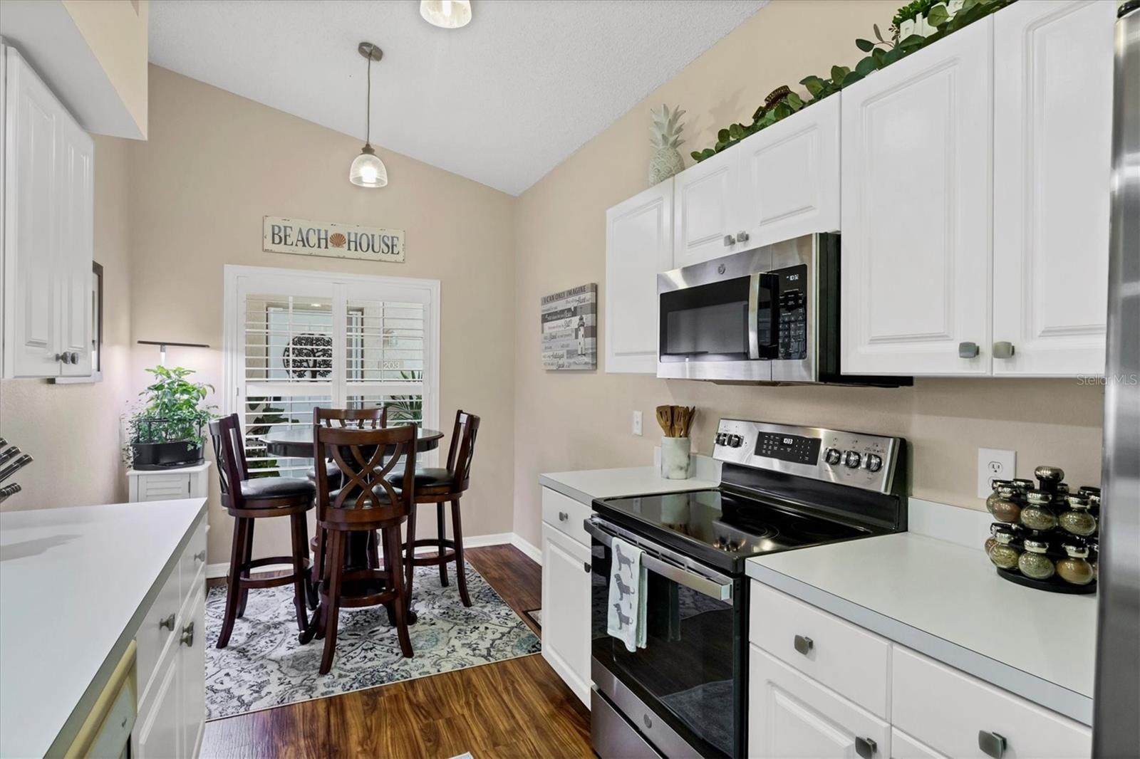 PINEHURST VILLAGE SEC 2 PH B - Residential