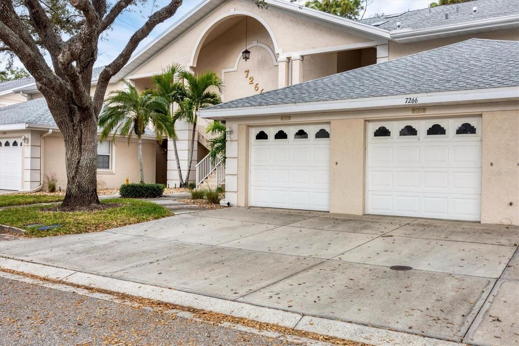 Photo of 7266 Eleanor Circle #202, Sarasota, FL 34243 (MLS # N6141781)