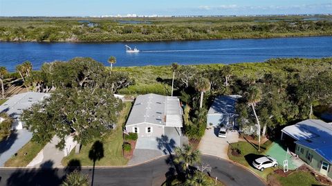 A home in EDGEWATER