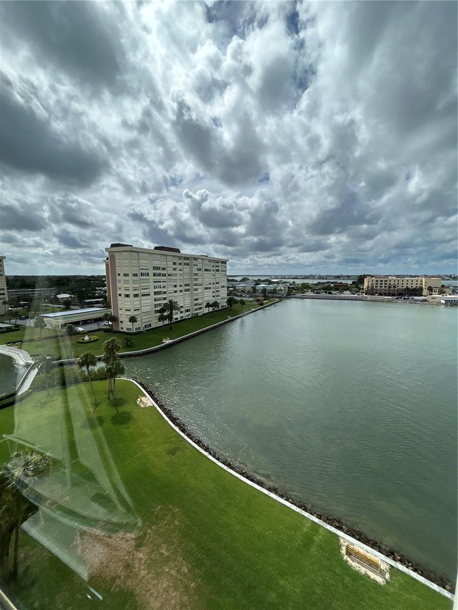 CONTINENTAL TOWERS CONDO - Residential Lease