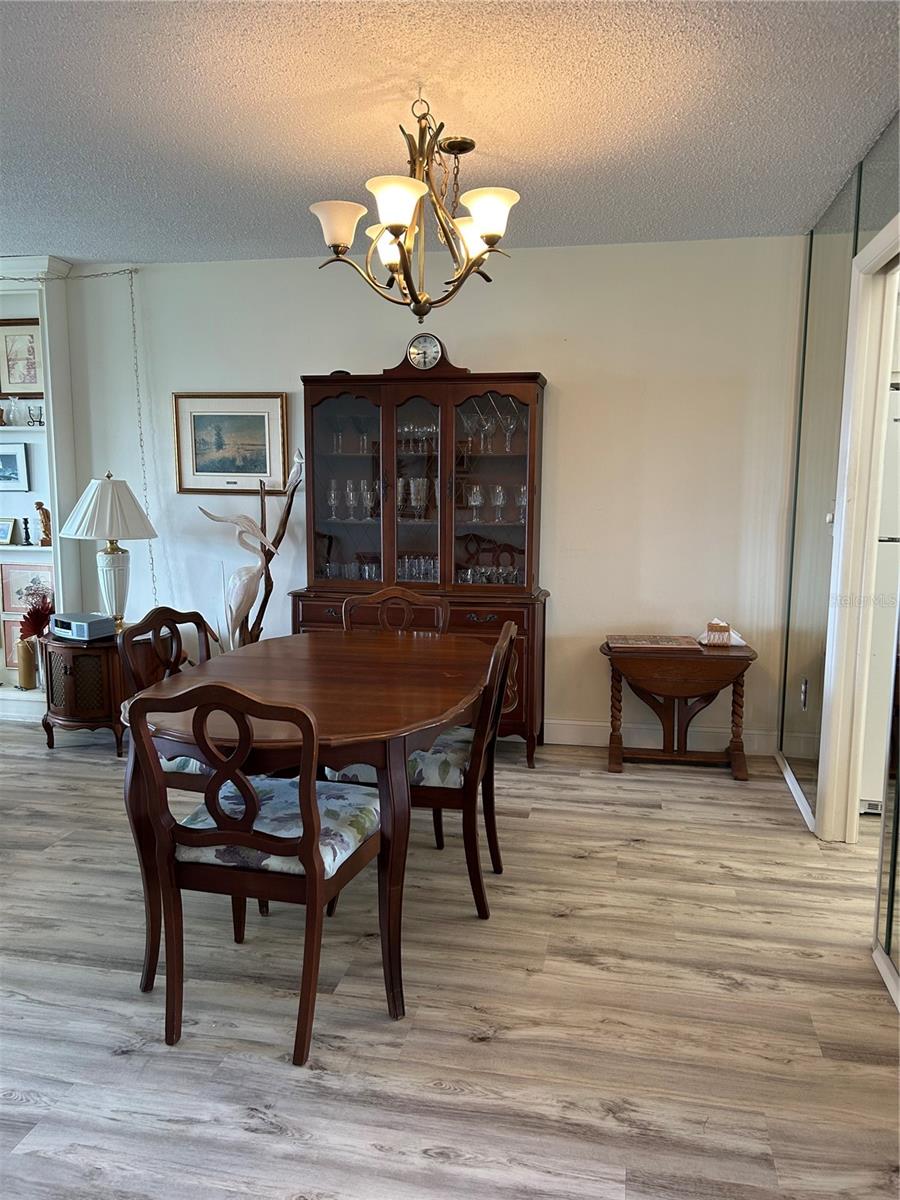 CONTINENTAL TOWERS CONDO - Residential Lease