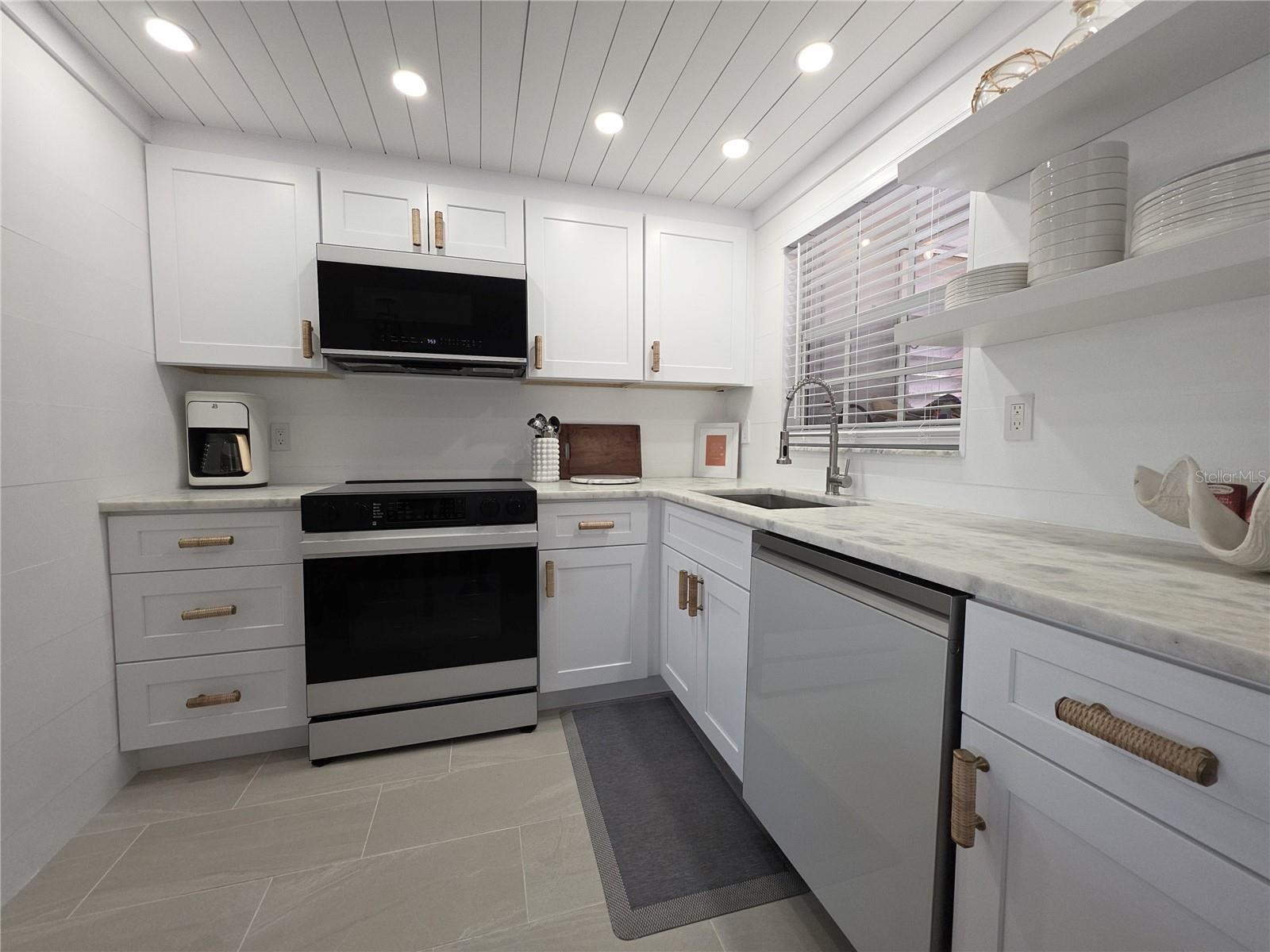 95 COQUINA LANE