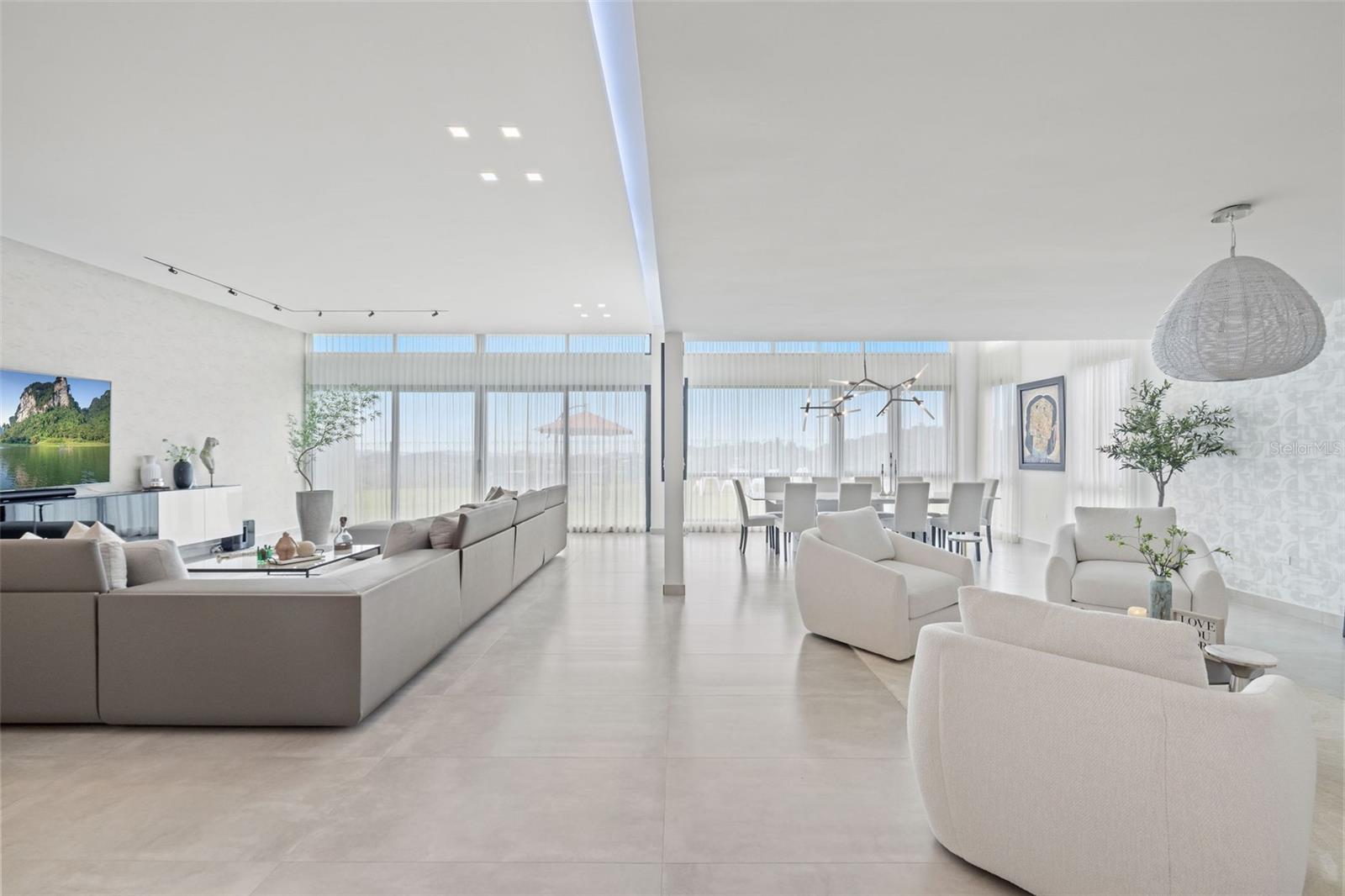 MONTE AZUL - Residential