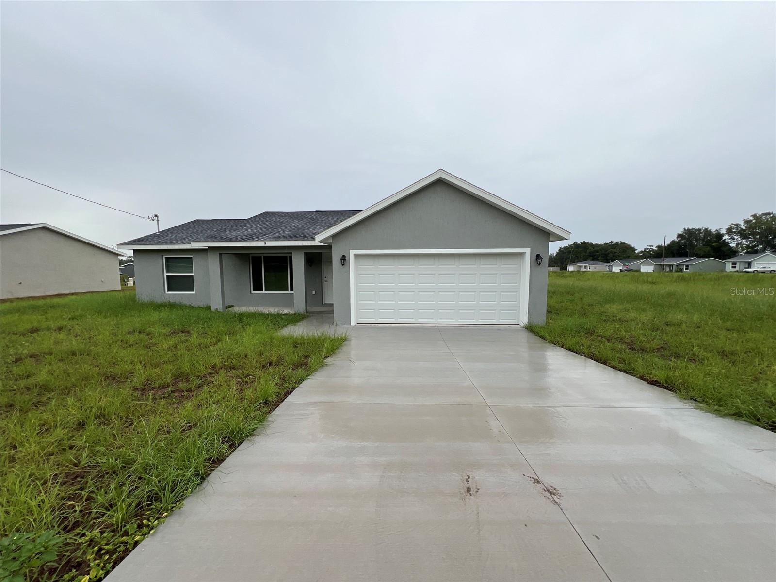 SILVER SPGS SHORES UN 31 - Residential Lease