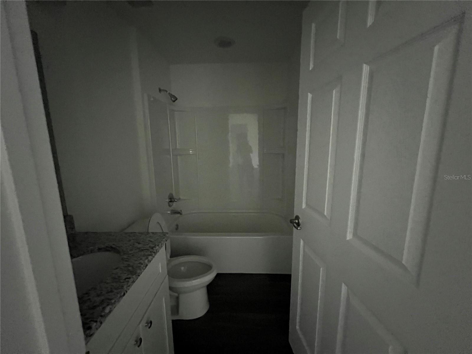 SILVER SPGS SHORES UN 31 - Residential Lease