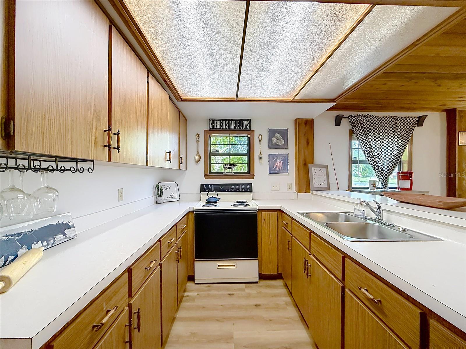 ELLSWORTH PT 1ST ADD - Residential