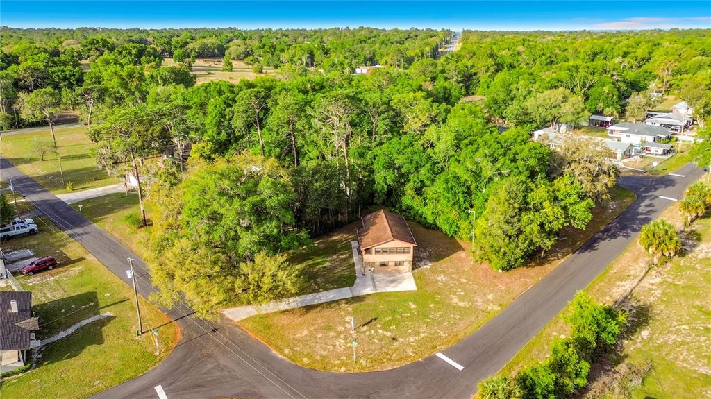 Photo of 5120 W Marge Lane, Dunnellon, FL 34433 (MLS # OM722349)