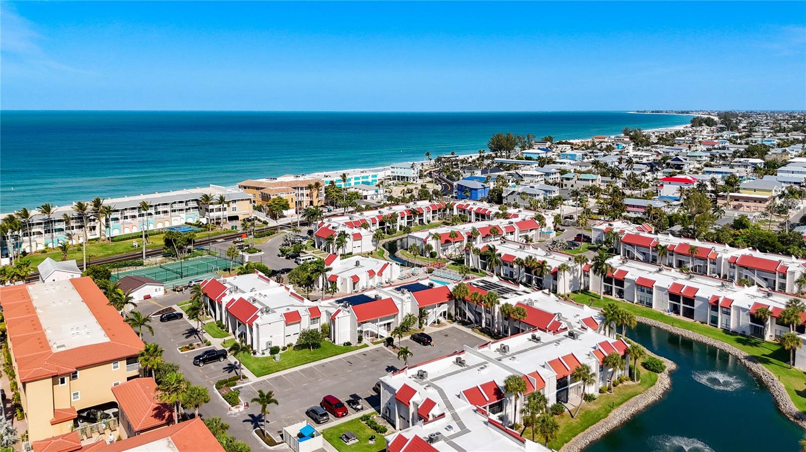 RUNAWAY BAY - Residential