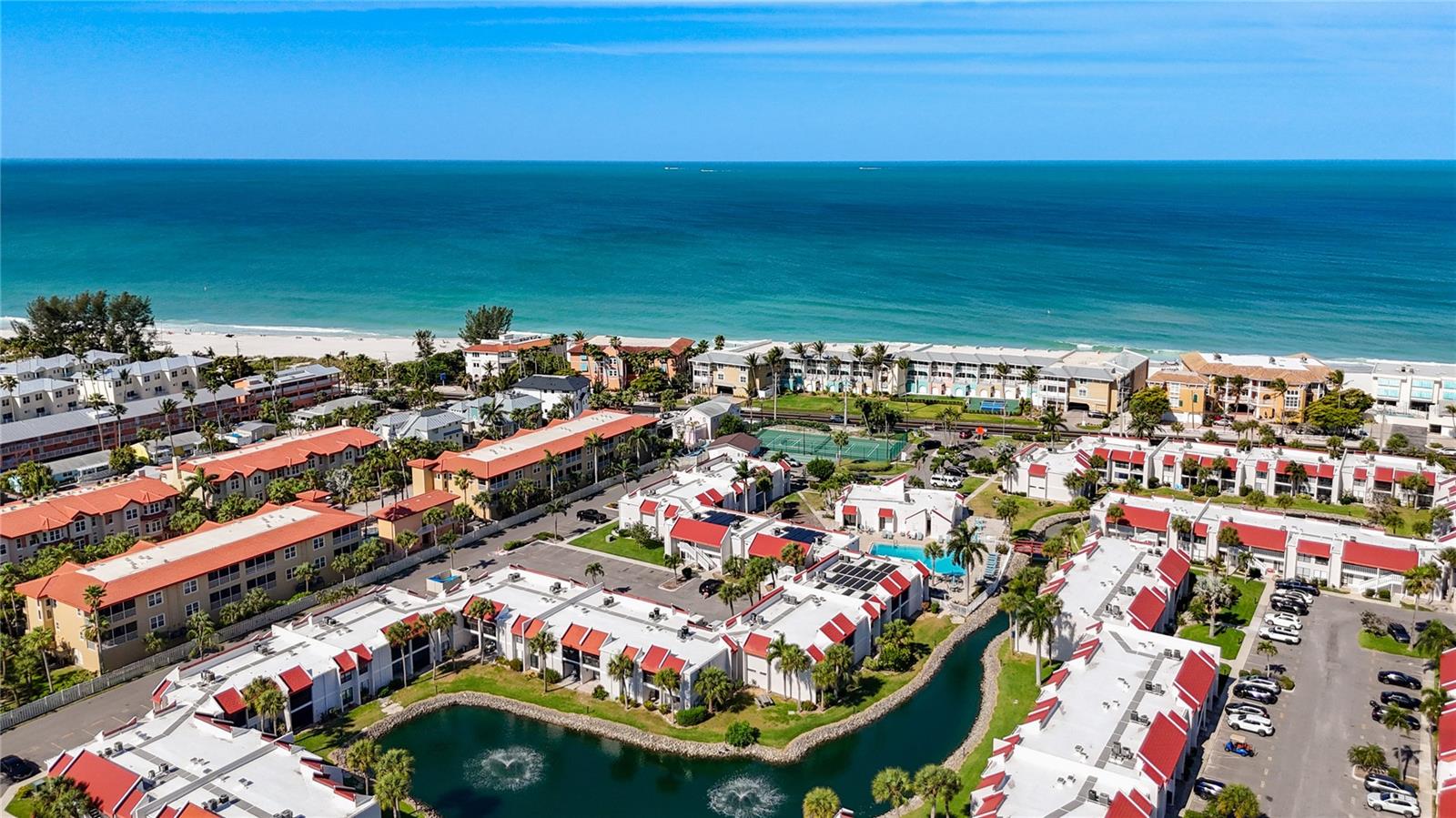 RUNAWAY BAY - Residential