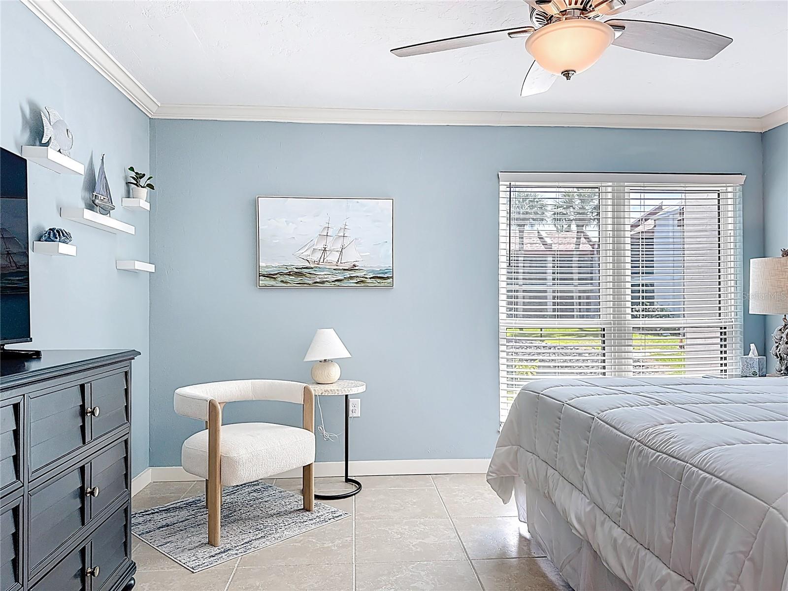 RUNAWAY BAY - Residential