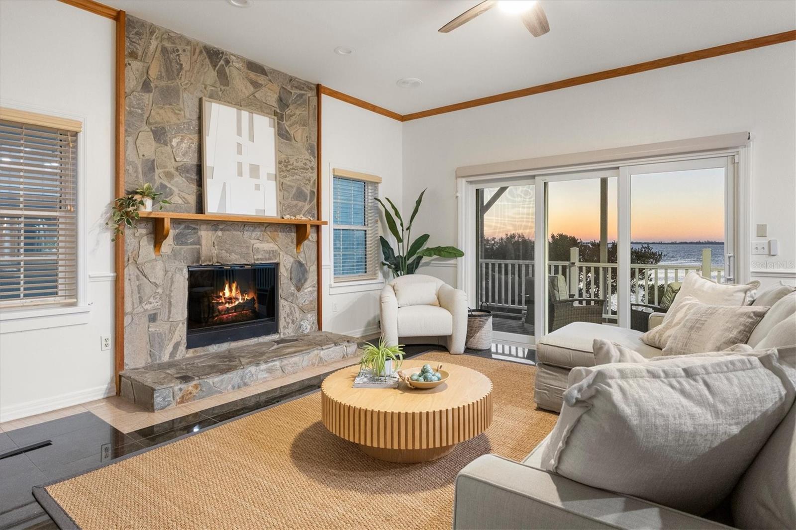 PALMA SOLA BAY - Residential