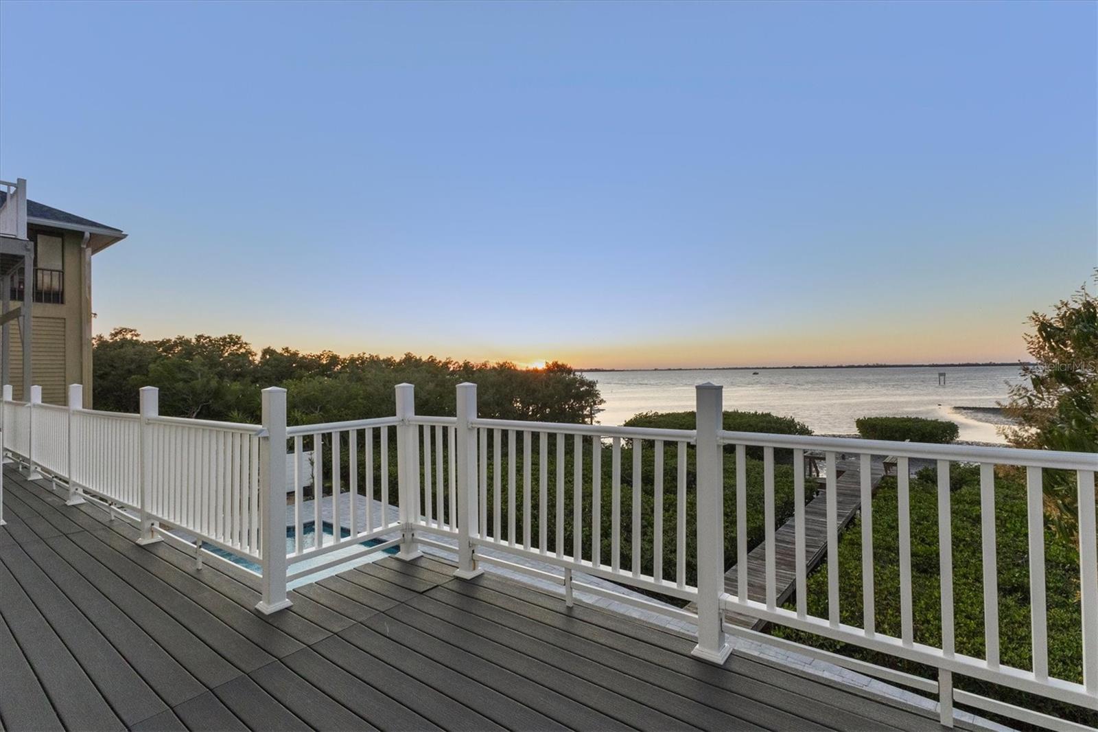 PALMA SOLA BAY - Residential