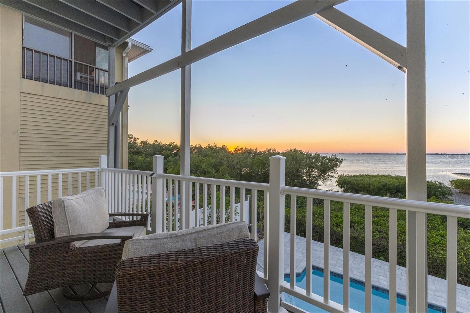 PALMA SOLA BAY - Residential