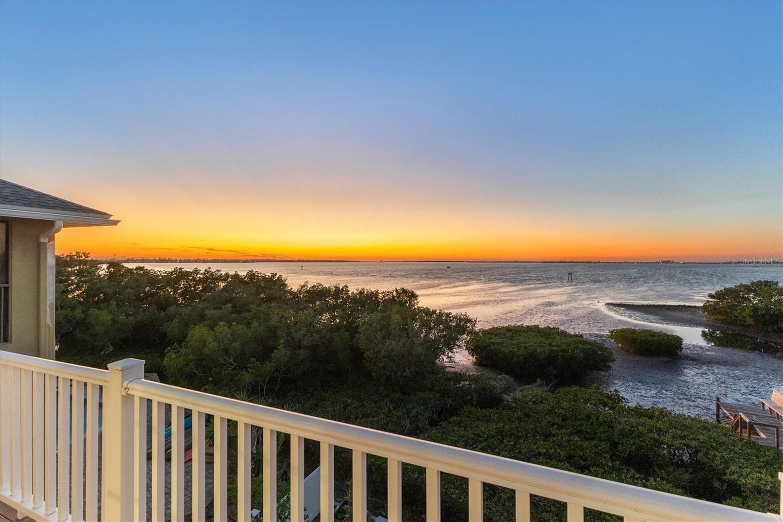 PALMA SOLA BAY - Residential