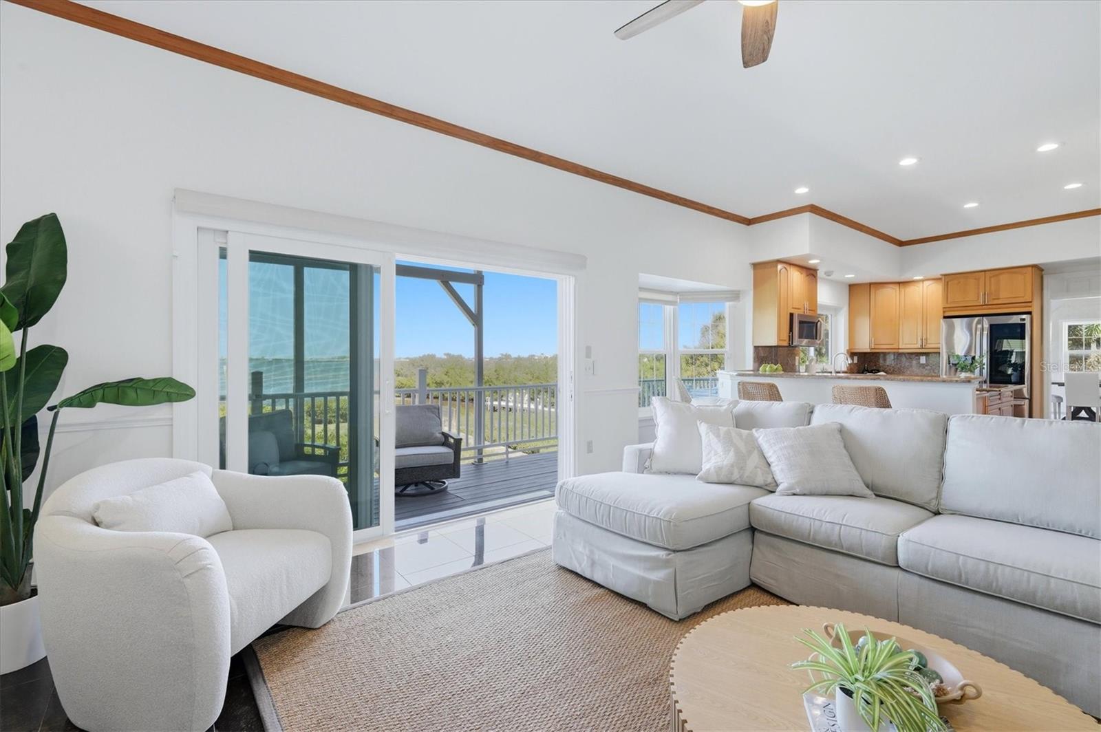 PALMA SOLA BAY - Residential