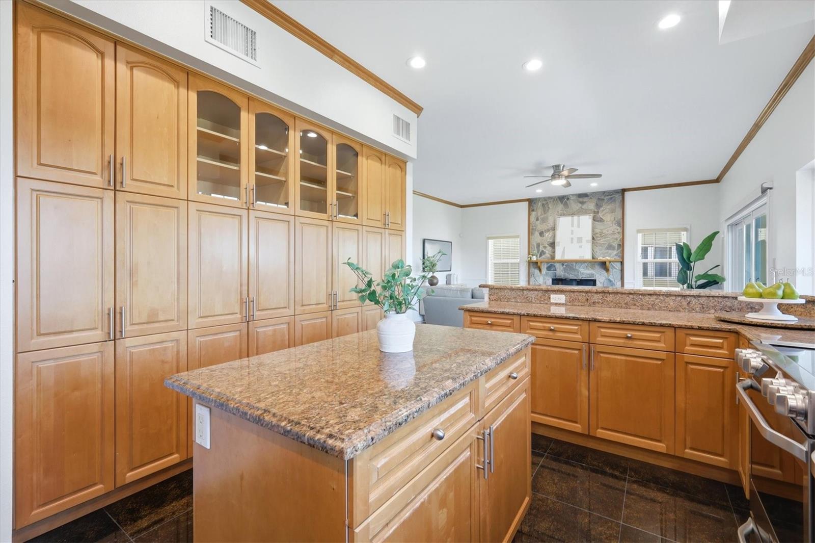 PALMA SOLA BAY - Residential