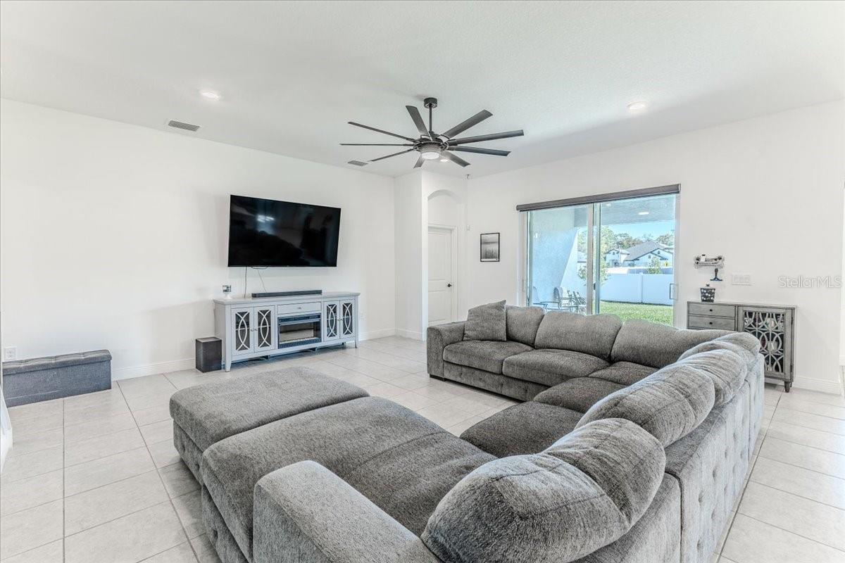 WHITING ESTATES - Residential