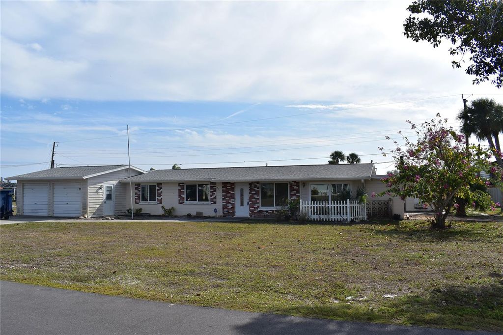 Photo of 893 E 4th Street, Englewood, FL 34223 (MLS # C7520115)