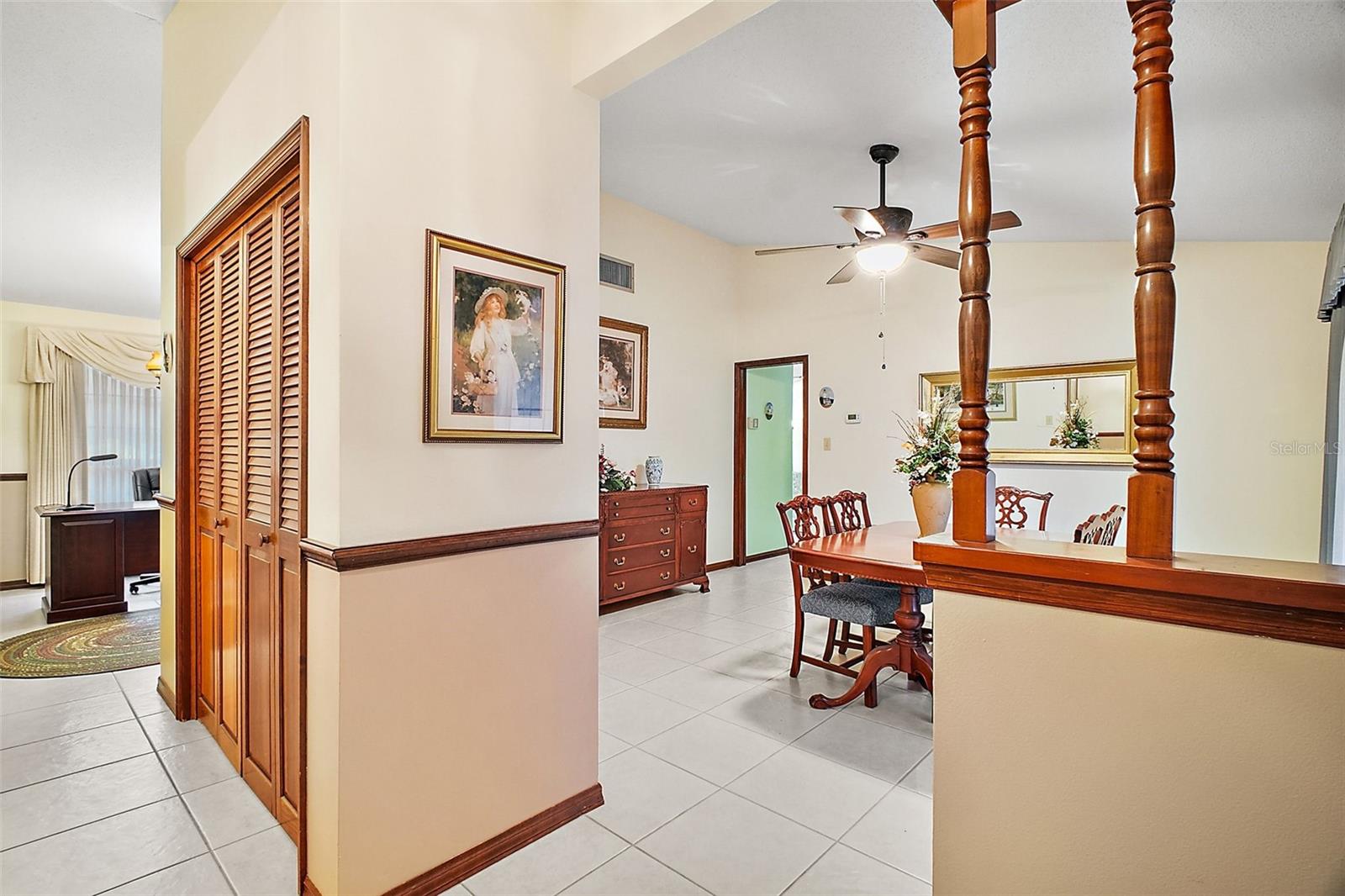 10122 CANTERBURY DRIVE