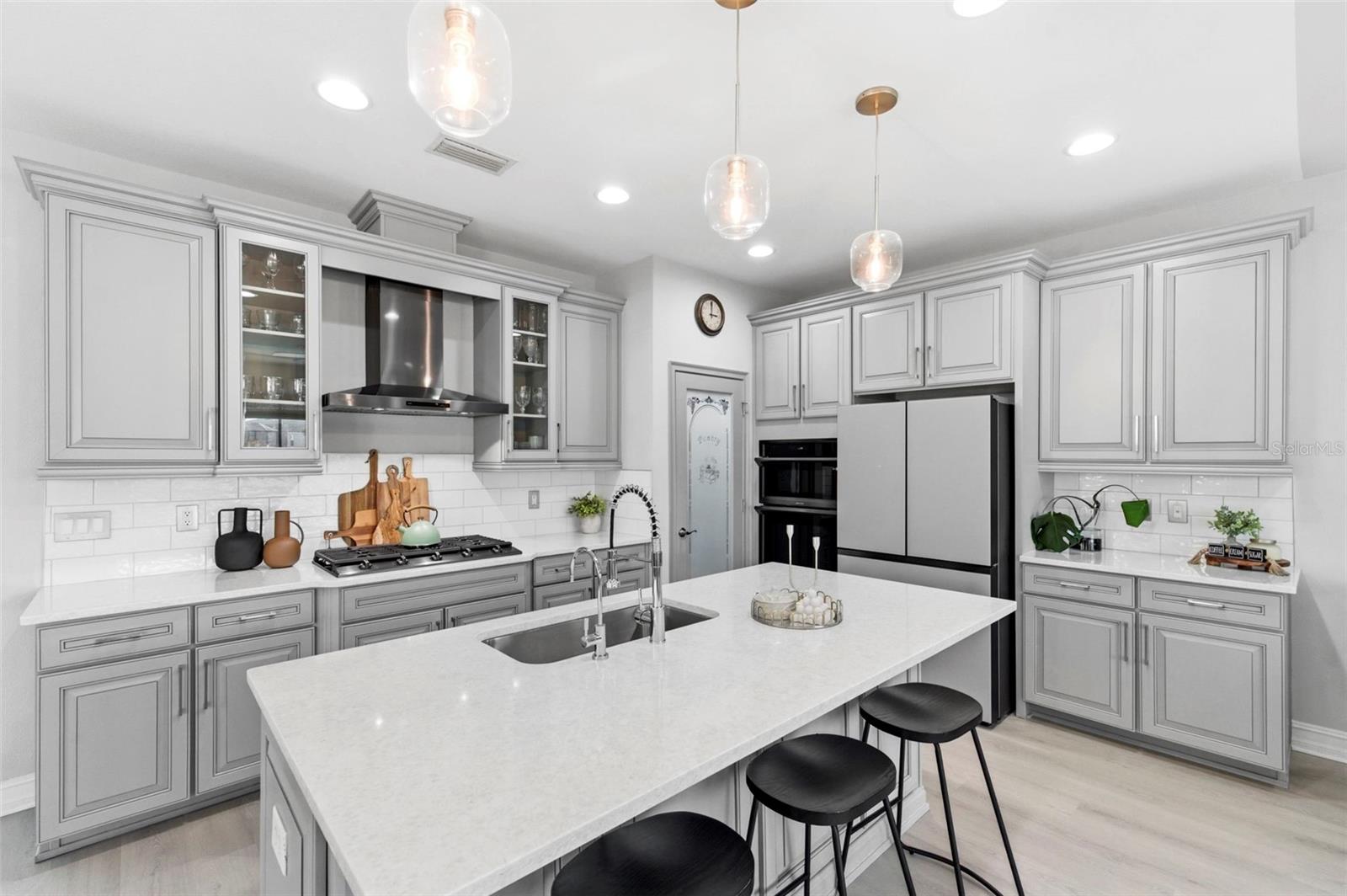 ESTANCIA PH 3A & 3B - Residential