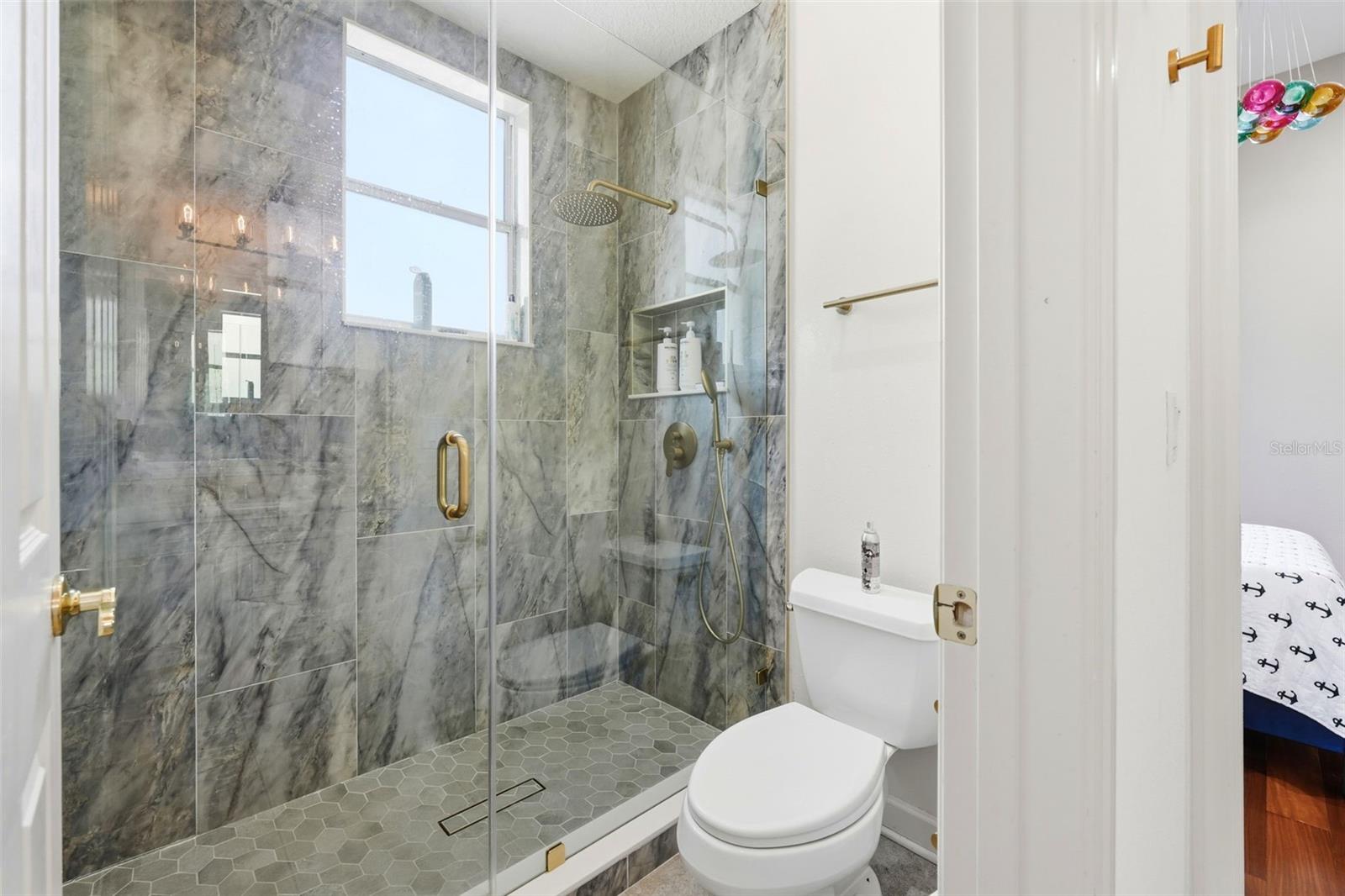 HARBOR ISLE - Residential