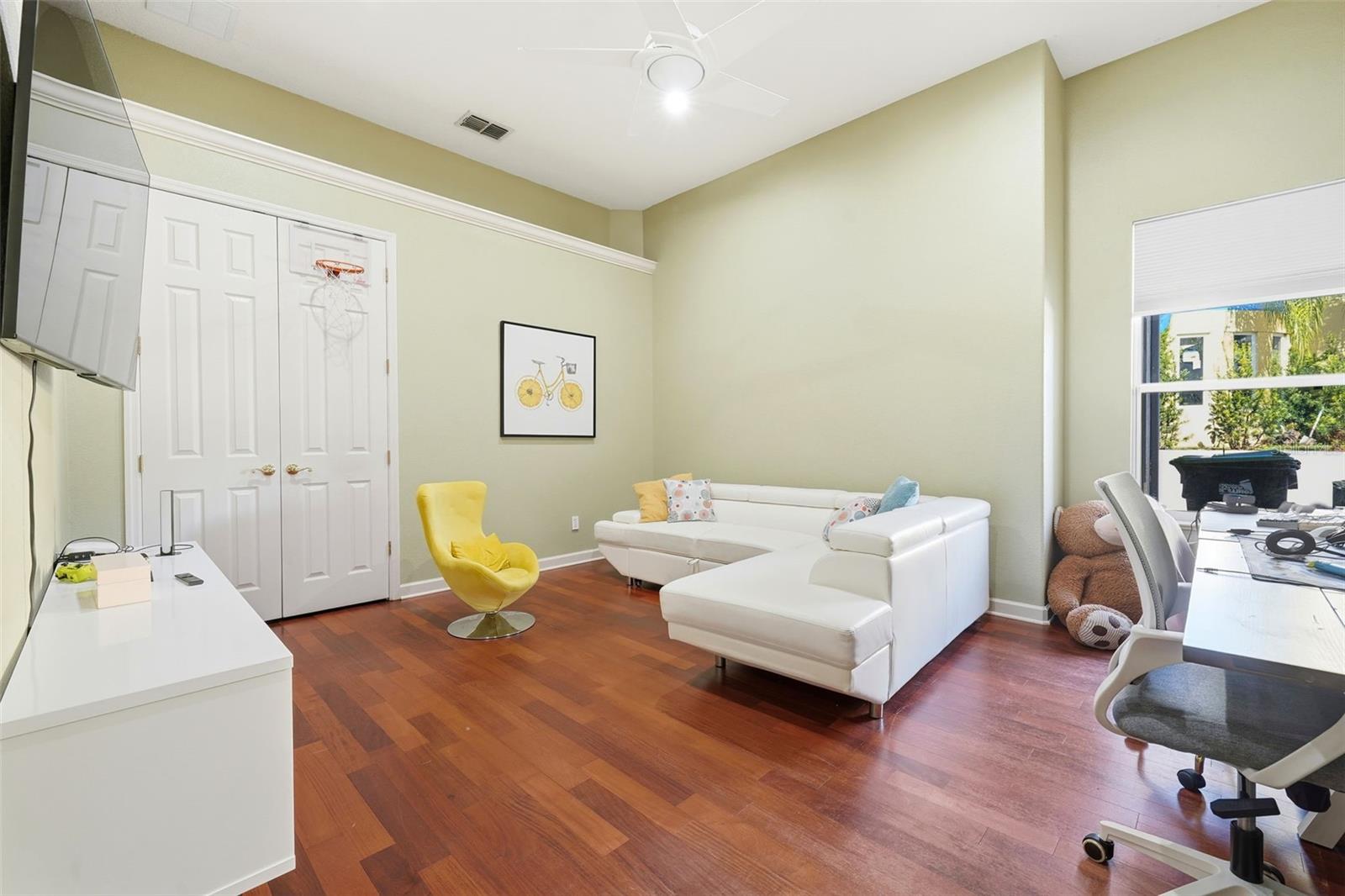 HARBOR ISLE - Residential