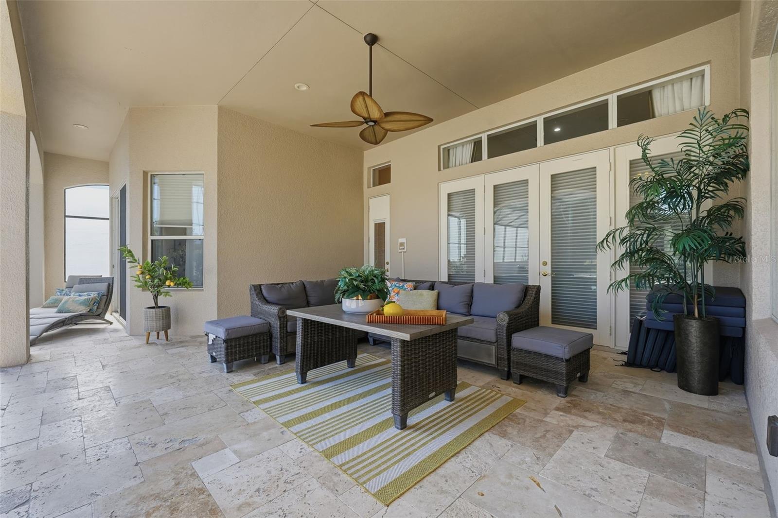 HARBOR ISLE - Residential