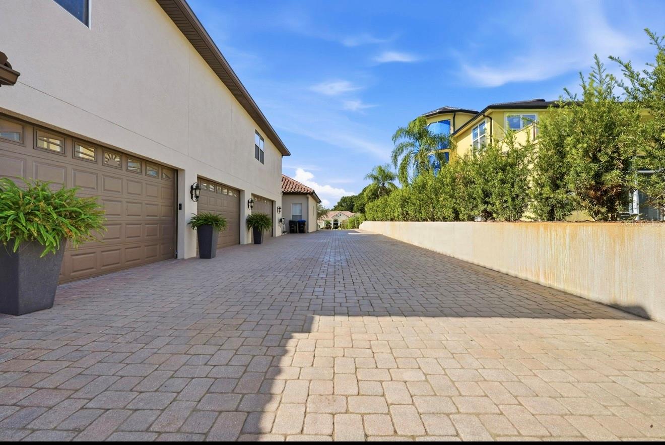 HARBOR ISLE - Residential