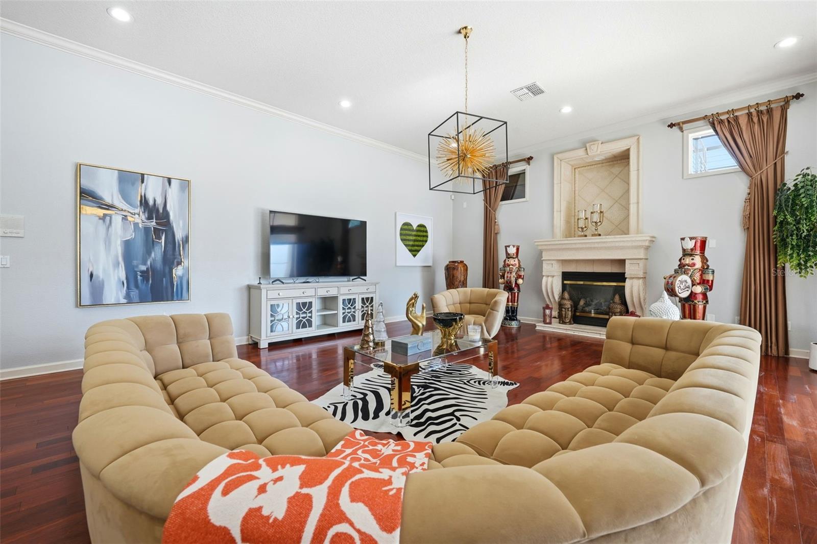 HARBOR ISLE - Residential