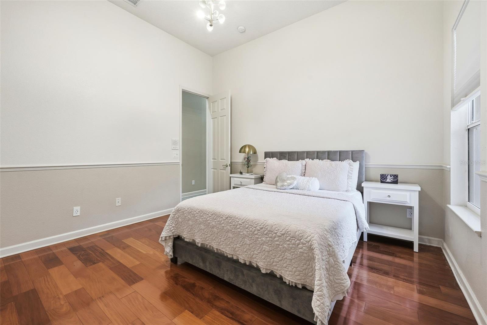 HARBOR ISLE - Residential